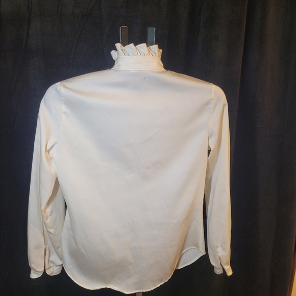 High Necked White Ruffled Blouse - Picture 3 of 11